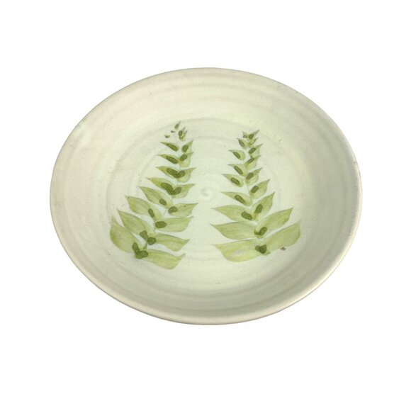 Handcrafted Ceramic Bowl With Leaf Design By Hilborn - Picture 2 of 8